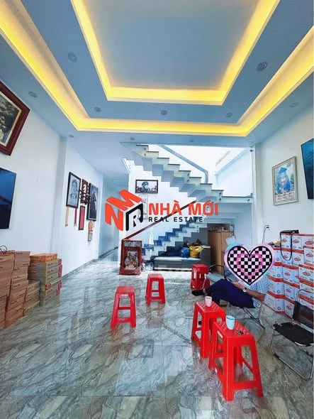 𝐁𝐀́𝐍 𝐍𝐇𝐀̀ ĐẸP KHU DÂN CƯ LICOGI𝐃𝐢𝐞̣̂𝐧 𝐭𝐢́𝐜𝐡: Ngang 5m Dài 20m (100m²) ODT