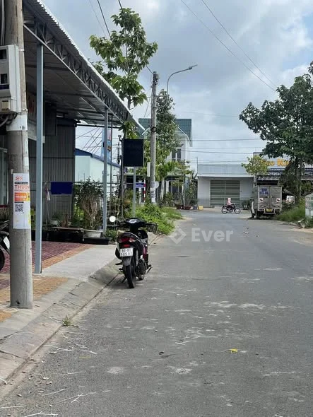 Cần bán nền đường số 12 khu Sao Mai p8. DT 5-20 đất thổ cư 100%