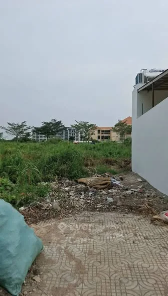 Cần ra nền đường Nguyễn Tiệm (N5) KDC Hoàng Phát phường Bạc Liêu tỉnh Cà Mau