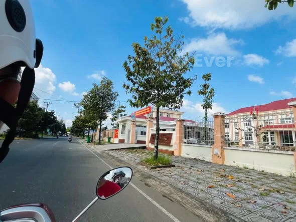 Khu tái định cư phường 4 (UBND phường An Xuyên)Cần bán nền diện tích 4x15m(thổ cư)