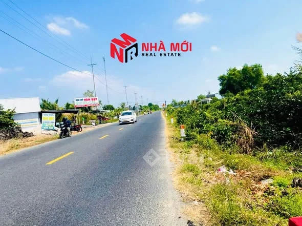 GIẢM SÂU 100 TRỊU - CHỐT NHANH KÈO THƠM – ĐẤT TẶNG NHÀ MẶT TIỀN QL1A Giá chỉ: 1,2 TỶ