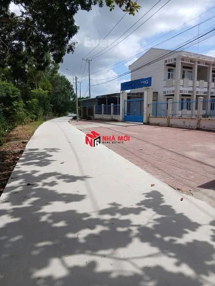 BÁN ĐẤT VƯỜN CÓ THỔ CƯ – P. AN XUYÊN, CÀ MAU Diện tích: 557m² (12m × 46,4m)