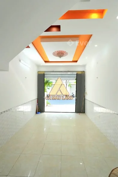 Nhà 1 trệt 1 lầu mặt tiền đường Trần Nguyên Hãn, P4 (cũ) Cà Mau