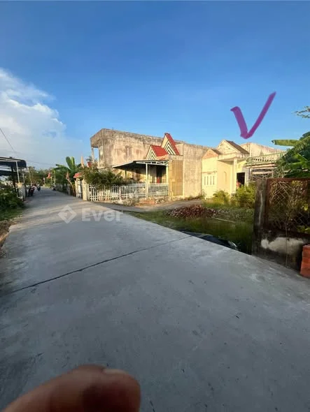 ngân hàng định giá 1 tỷ 50 triệu. quá rẻ cho nhà và đất. Với S= 281, 7m2, đất ODT gần full 84% .