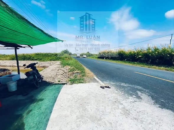 BÁN 50M NGANG MẶT TIỀN ĐƯỜNG XUYÊN Á – CẦU ÔNG HƯƠNG MỚI