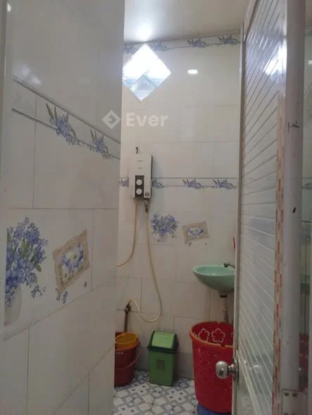 CẦN BÁN NHÀ CẤP 4 Đ/C : ẤP PHÚ HOÀ -TÂN PHÚ - THOẠI SƠN AG DIỆN TÍCH : 5X16 = 80M2 ( THỔ 100% )