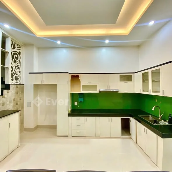 BÁN CĂN NHÀ MẶT TIỀN 3/2 — P18 gần chung cư sophia 100m .HOTLINE: 0941.43.43.54