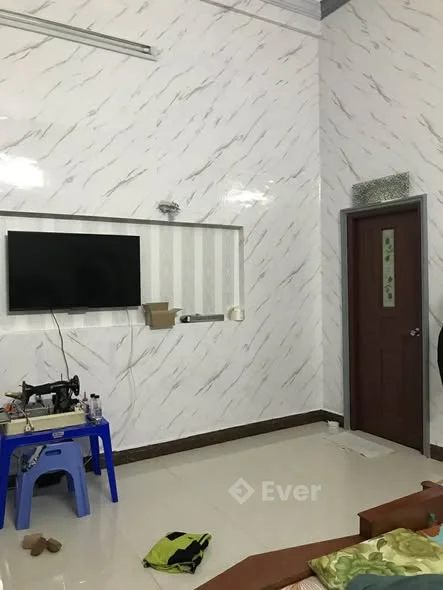 CHÍNH CHỦ bán nhà mặt tiền đường TẠ QUANG BỬU, RẠCH GIÁ. Diện tích: 10 x 25