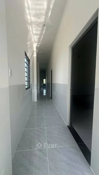 Nhà phố sân vườn 301m2, 3PN, sân đậu ô tô.- Địa chỉ: hẻm 81, Trương Định, An Bình