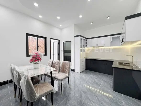 NHÀ 1 TRỆT 1 LẦU MỚI HOÀN THIỆN • KDC VƯỢT LŨ • ĐƯỜNG HOÀNG LÊ KHA • RẠCH GIÁ • 1 TỶ 880 - 1,88 tỷ - 80m²