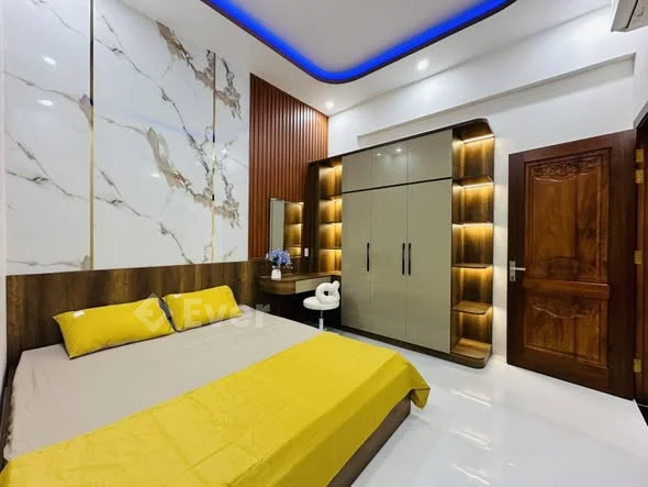 Bán Nhà Hẻm Xe Hơi Huỳnh Tấn Phát, Full Nội Thất, 3 Phòng Ngủ, giá 2.39 Tỷ