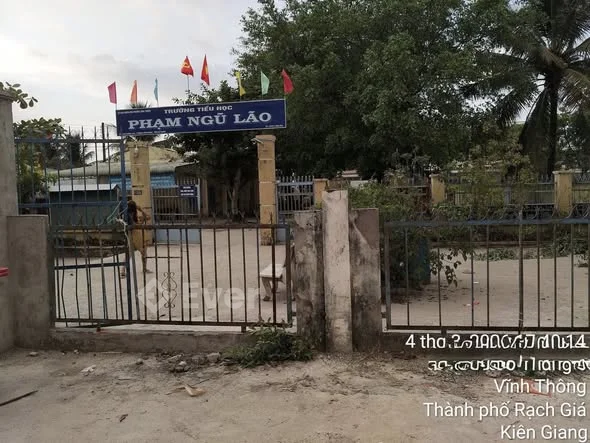 Cần bán miếng đất mặt tiền đường 30/4  cặp kp2 phường Vĩnh thông rạch giá - an giang. - Thỏa thuận - 301m²