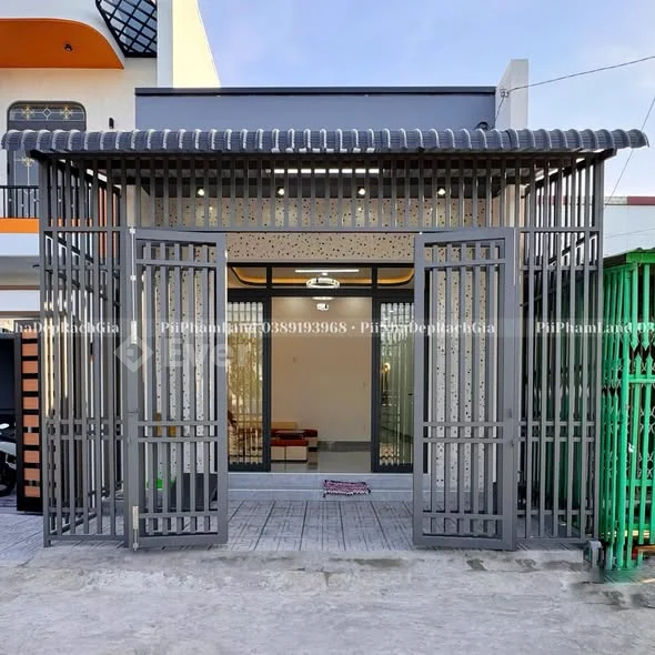 NHÀ MỚI MẶT TIỀN ĐƯỜNG HOÀNG LÊ KHA (NHÁNH CAO THẮNG) • GẦN CHỢ RẠCH SỎI