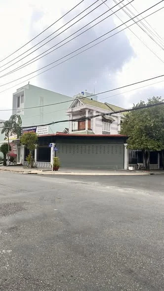 BÁN CĂN NHÀ GÓC đường LÊ HỒNG PHONG và HUYỀN TRÂN CÔNG CHÚA