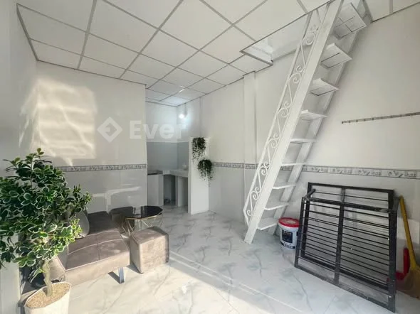 Nhà nhỏ xinh giá rẻ hẽm Trần Khánh Dư