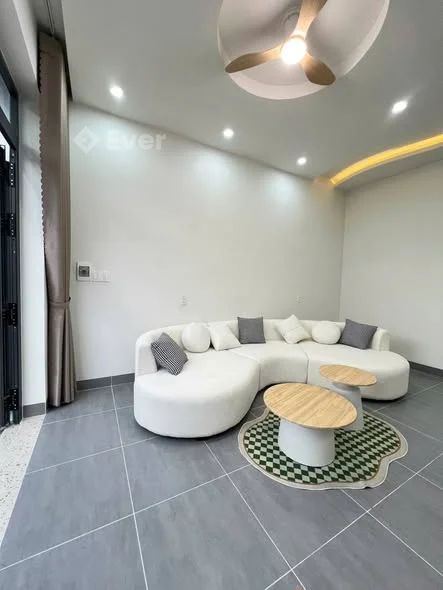 Bán nhà đường Nguyễn Huy Tưởng, Vĩnh Quang, P. Rạch Giá