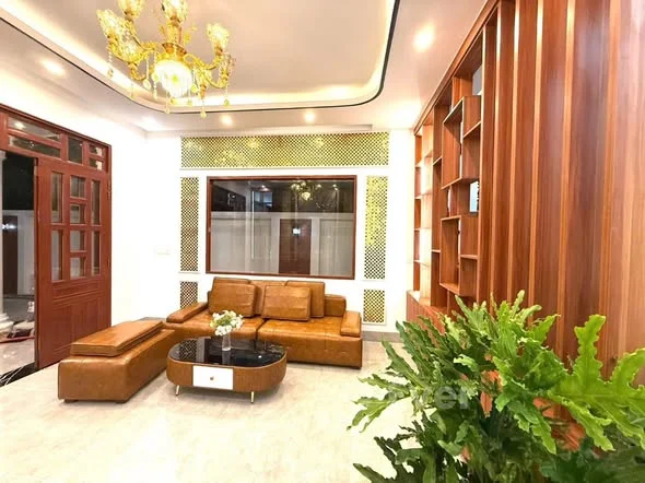 Căn biệt thự mini tân cổ điển mới hoàn thiện đường Vương Hồng Sển (phường Vĩnh Quang cũ) - 3,64 tỷ - 195m²