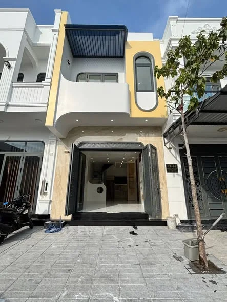 Nhà mới hoàn thiện Lô C1 - căn15 Đường số 1 cạnh với đường Tú Xương KĐT Tây Bắc, Rg - Ag - 3,45 tỷ - 90m²