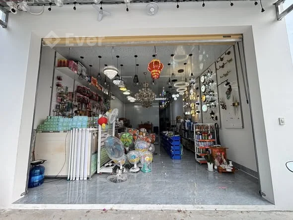 Bán nhà mặt tiền quốc lộ 80, Mong Thọ B, Châu Thành, An Giang.Diện tích: 187,9 m2. Có 82,4 m2 thổ - 2,4 tỷ - 187.9m²