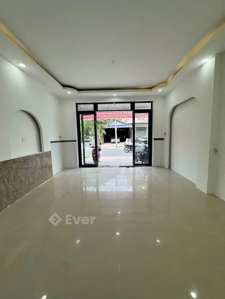 BÁN NHÀ MẶT TIỀN PHẠM HÙNG (Đoạn Vĩnh Lạc cũ), Rạch Giá, AG.