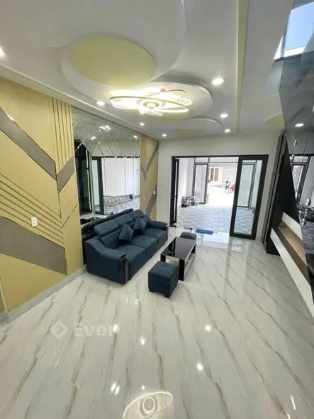 Bán nhà mặt tiền đường Ngọc Hân Công Chúa, Vĩnh Quang ( cũ ), Rạch Giá