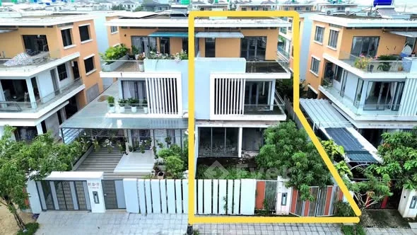 BIỆT THỰ BT23 ĐƯỜNG LÊ TRỌNG TẤN - Sổ hồng , hoàn công đầy đủ- VỚI 𝐃𝐈Ệ𝐍 𝐓Í𝐂𝐇 𝟐𝟓𝟐𝐦𝟐