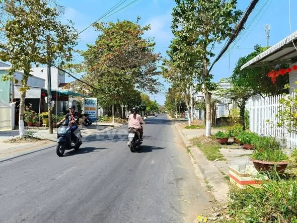 Bán 1 cặp hẻm 31 Ngô Văn Sở. AN HÒA. RẠCH GIÁ.Cách mặt tiền chỉ 6 mét