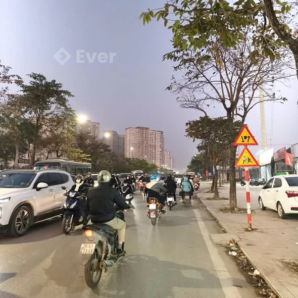 Bán nhà Văn Quán, phân lô ô tô vỉa hè kinh doanh 84m2 giá 20.x tỷ