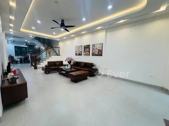 HIẾM NHÀ BÁN – THIÊN HIỀN, NAM TỪ LIÊM – TRUNG TÂM SẦM UẤTNhà đẹp phố Thiên Hiền thông Đình Thôn