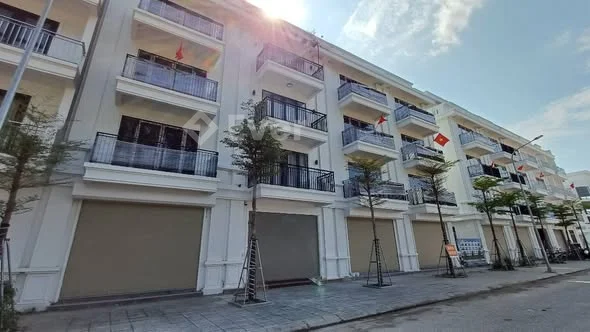 Bán nhà Liền kề 5 tầng KDC Bùi Sỹ Tiêm - Kinh doanh tốtDiện tích: 90 m^2 | MT 6 m