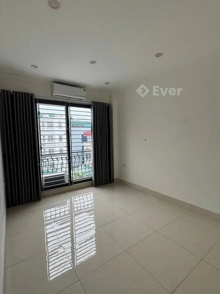 Siêu Phẩm Hà Trì Hà Đông, 35m2, 5 tầng, mặt ngõ thông ô tô , kinh doanh, 30m ra mặt phố, giá chỉ 8.6 - Thỏa thuận - 35m²