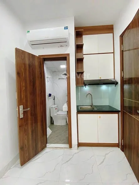 CHDV Nguyễn An Ninh - Hai Bà Trưng+ Diện tích : 40m2x6 Tầng,tháng máy+ Tổng 9 phòng khép kín full