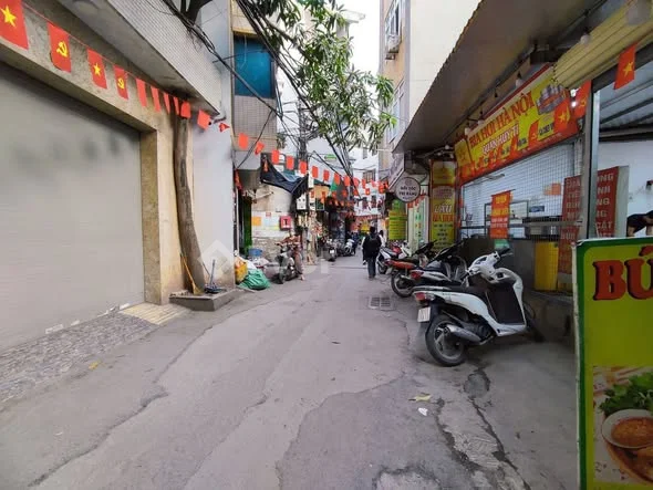 NHÀ THANG MÁY NGUYỄN HOÀNG – MỸ ĐÌNH - TRƯỚC NHÀ 4m XÂY MỚI TINH