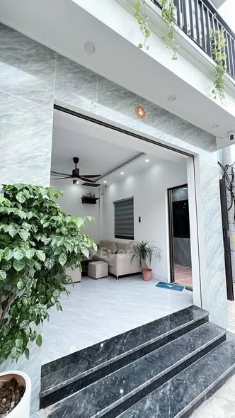 Nhà Di Trạch 32/35 m2 5 Tầng - Gi.á nhỉnh 7Tỷ0968269***LÔ GÓC - NGÕ THÔNG - Ô TÔ ĐỖ CỬA