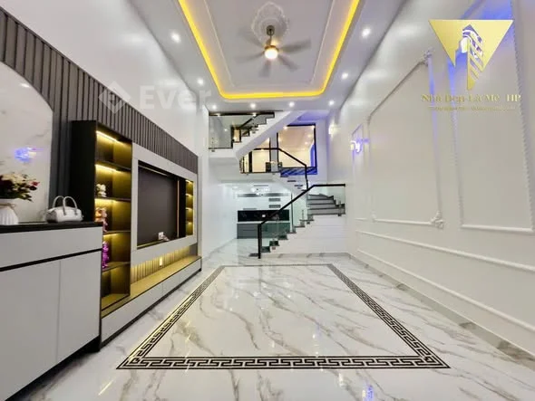 R.ẻ nhất Thị Trường, B.á.n nhà Kim Giang, Hoàng Mai, hàng xóm Đại học Thăng Long