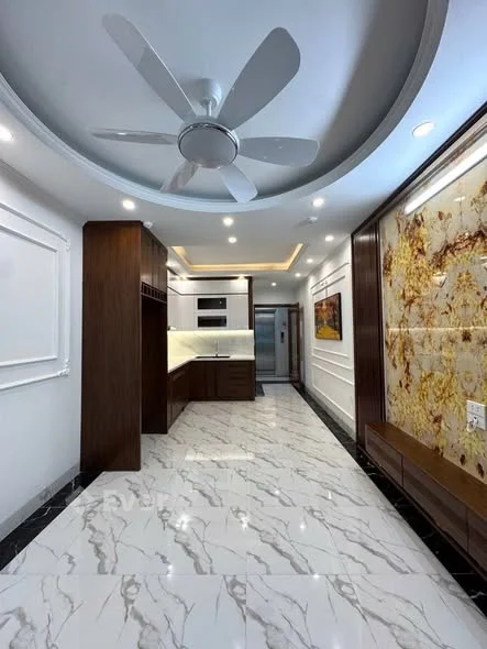 H.i.ế.m nhà bán ! Phân l.ô, Ô tô vào nhà, 8 tầng thang máy, Nguyễn Xiển - Thanh xuân