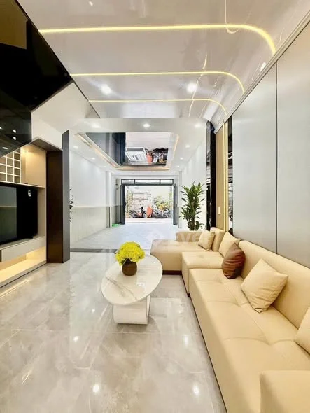 BÁN NHÀ HẼM Ô TÔ, ĐƯỜNG HUỲNH TẤN PHÁT, MỚI ĐẸP FULL NỘI THẤT - VÀO Ở NGAY