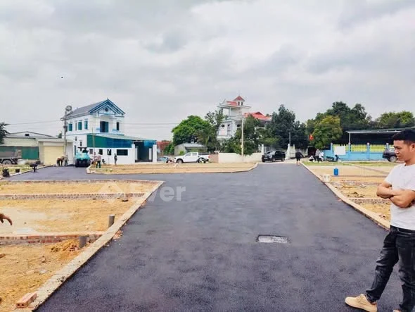 Cần bán gấp 1 miếng đất 122m2 tại địa chỉ mới : xã Bất bạt , Hà Nội