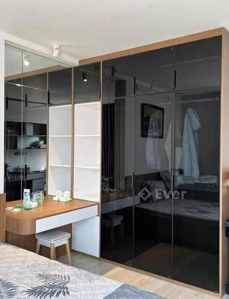 Chính chủ em cần bán căn 2 ngủ chung cư one 18 số 298 phố Ngọc Lâm