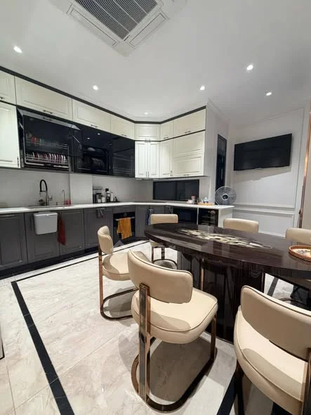 SIÊU PHẨM PHẠM VĂN ĐỒNG – 6 TẦNG THANG MÁY – HÀNG XÓM NGOẠI GIAO ĐOÀN - Ô TÔ VÀO NHÀ