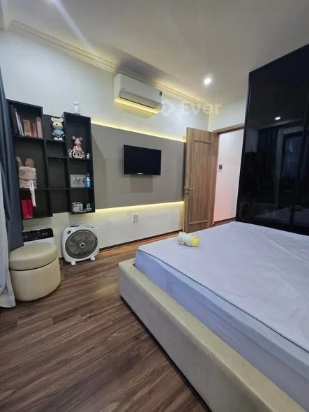 BÁN NHÀ 6 TẦNG NGỌC THUỴ – GARA Ô TÔ – KINH DOANH ĐỈNH – 38M²