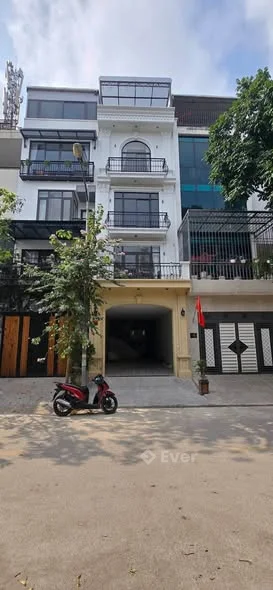 KĐT Văn Phú, Hà Đông | Diện tích 90 m² | 5 tầng | Mặt tiền gần 5 m | Giá chỉ 2x tỷ