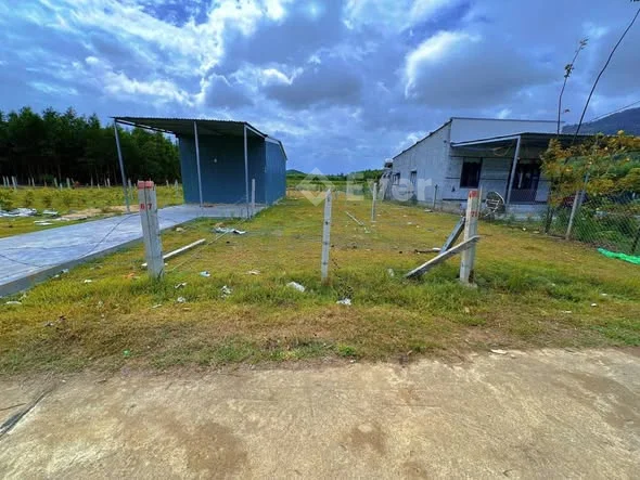 Khánh Hiệp-Khánh vĩnh Dt 262m Full thổ cư ,ngay khu dân cư,Đường bt rộng 6m-8mHạ Giá chỉ 269tr