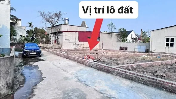 ĐẤT CẨM HOÀN – THANH SƠN, KIẾN THỤY – GIÁ CHỈ HƠN 1 TỶ Diện tích: 70,6m² Ô tô vào tận nơi