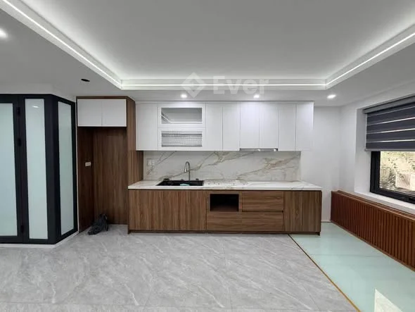 NHÀ MỚI NGUYỄN NGỌC VŨ-6 TẦNG THANG MÁY-GẦN HỒ-DÂN TRÍ CAO -AN SINH TUYỆT VỜI