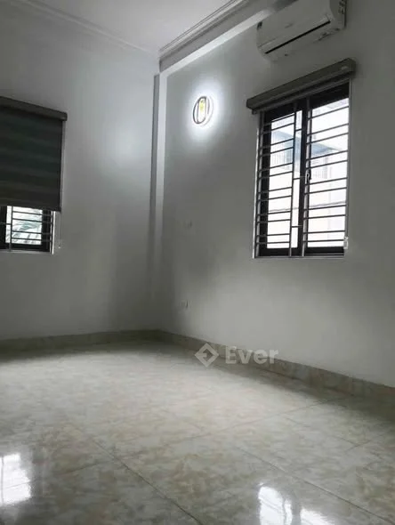 Nhà đẹp La Khê - Lô góc 3 thoáng, giá chỉ 9.5 tỷ