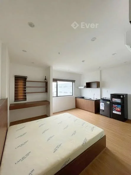 Tòa căn hộ 7 tầng sát Nguyễn Hữu Thọ - doanh thu 100tr / tháng - tổng 23 phòng full và 1 spa tầng