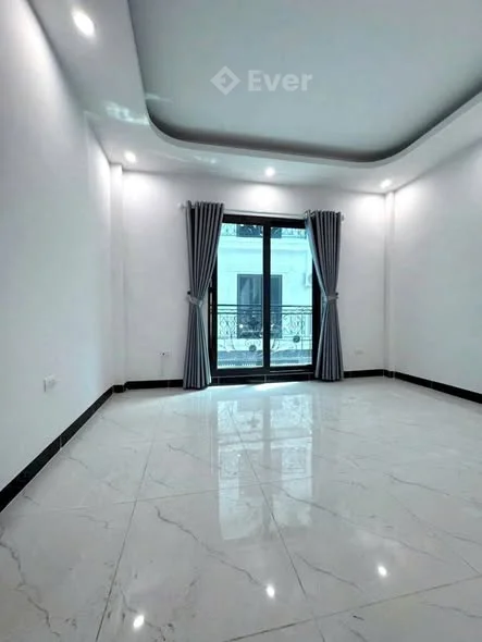 Nhà Đại Thành Quốc OaiÔ tô đỗ cửa Thiết kế 4 tầng 4 ngủ 1 thờ 2 sân phơi