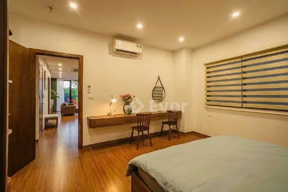 Bán nhà chính chủ ngõ 603 Lạc Long Quân - Tây Hồ - Ô tô tránh- vỉa hè gần hồ Tây