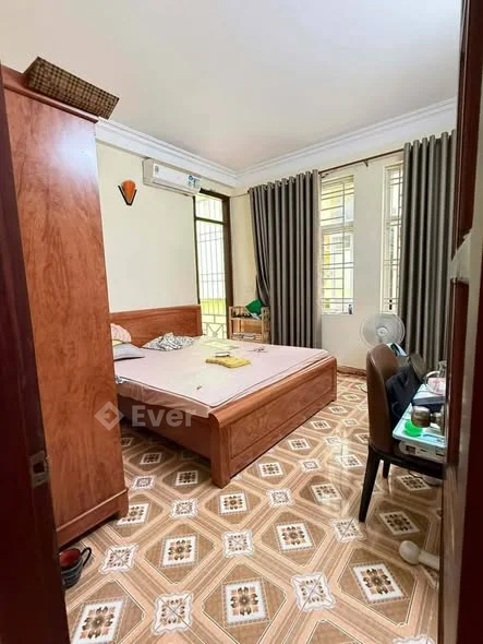 Chính chủ bán nhà Hoàng Liệt Linh Đàm Hoàng Mai Gần vành đai , bến xe , nhiều trường học